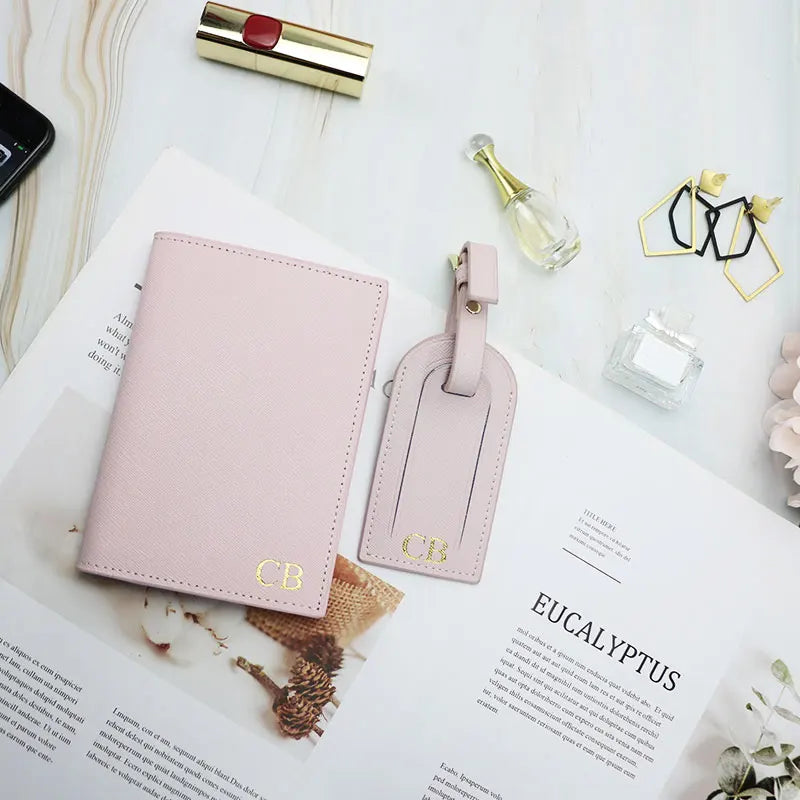 Velora Travel Set: Passport Holder & Luggage Tags