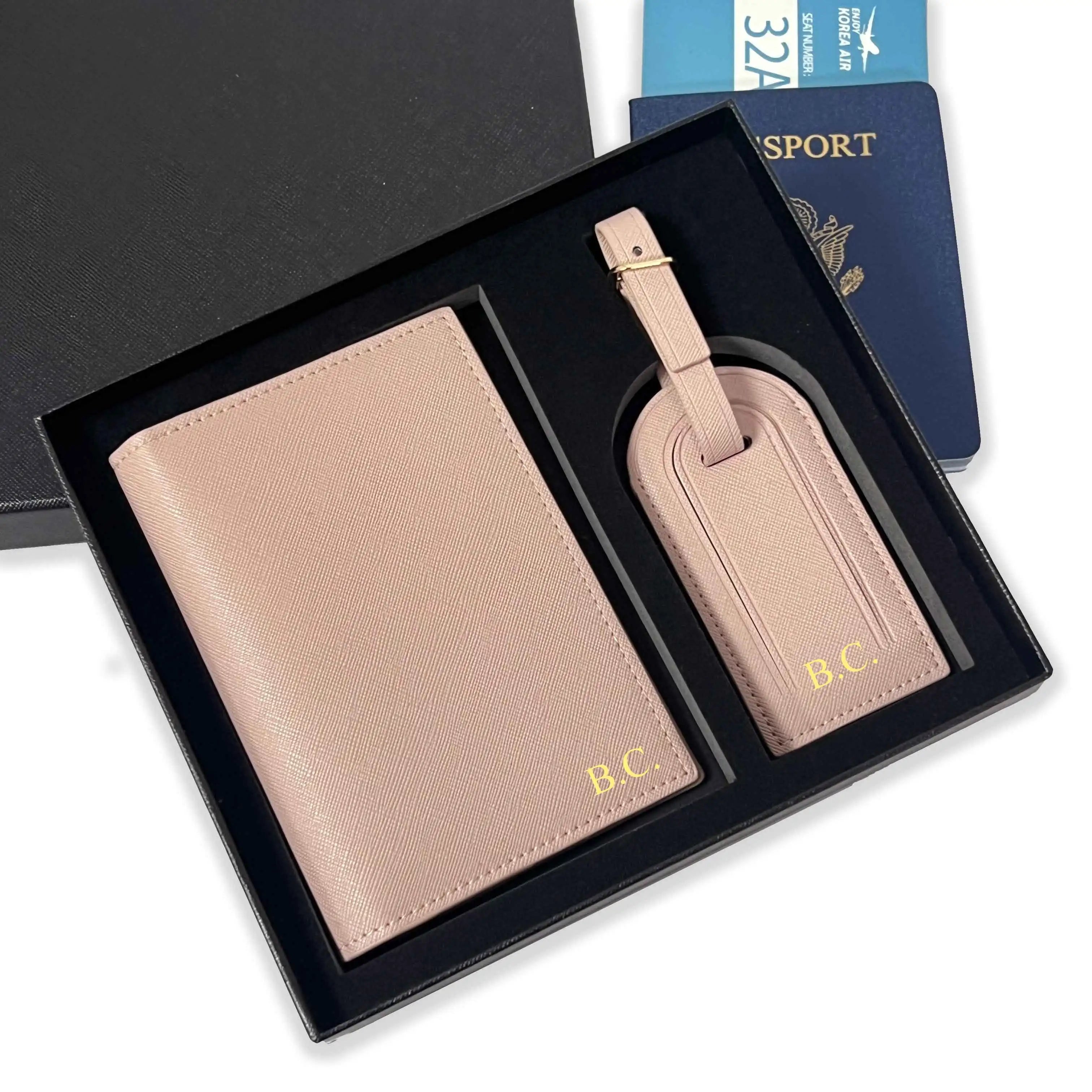 Velora Travel Set: Passport Holder & Luggage Tags