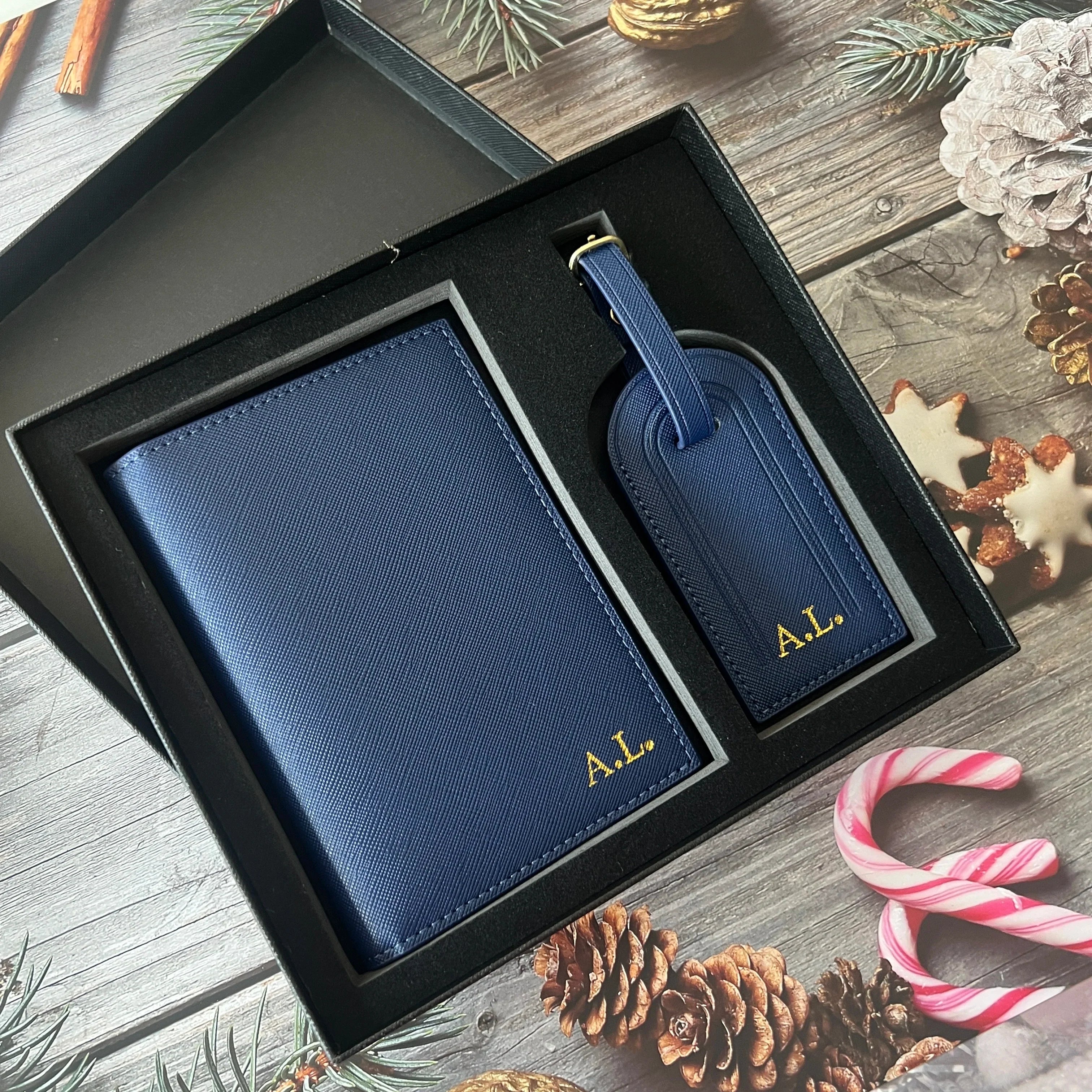 Velora Travel Set: Passport Holder & Luggage Tags