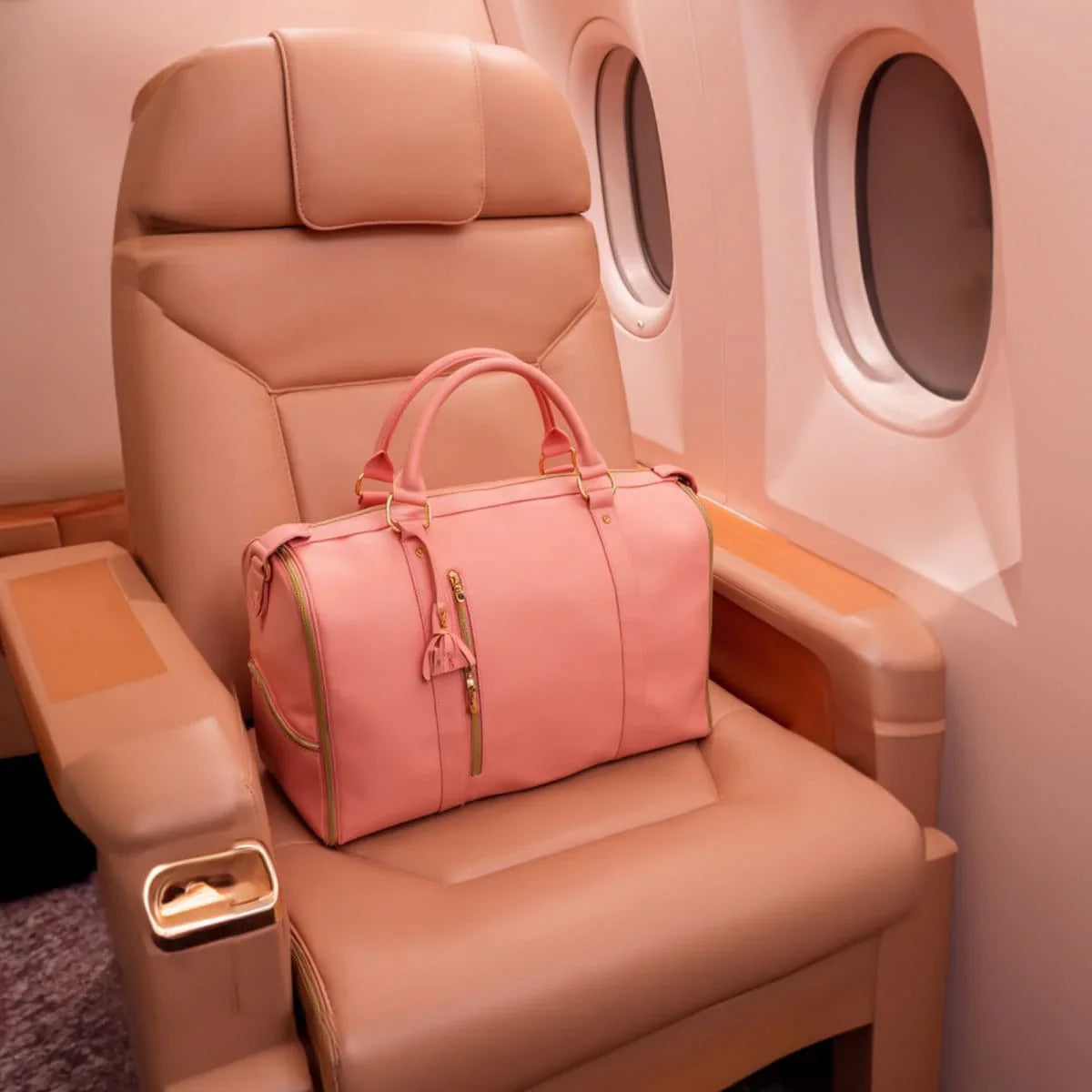 Velora Travel Bag™